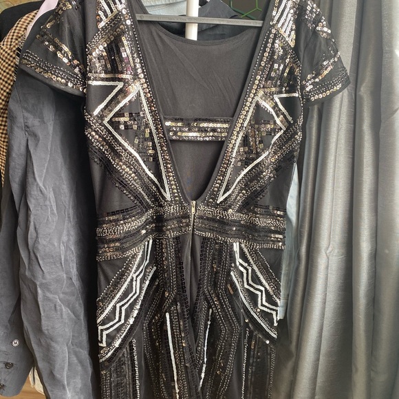 Stunning sequin mini dress 😍 - Picture 3 of 3